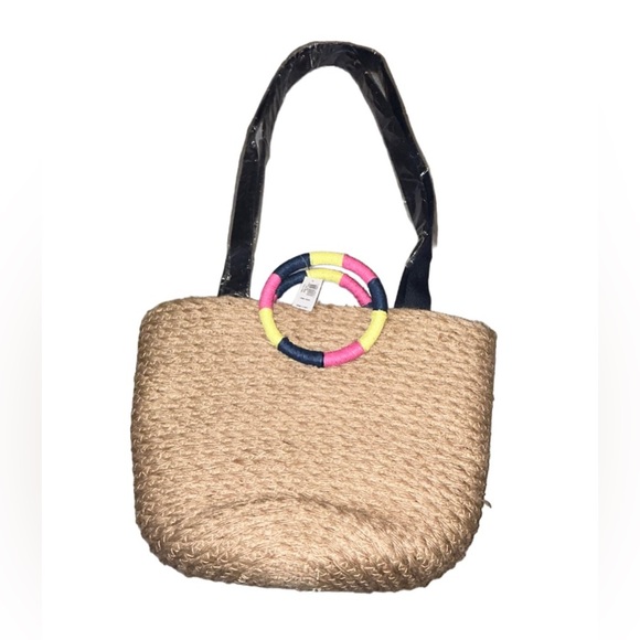 💕NWT!!!GAP STRAW BAG! THIS IS YOUR SUMMER BAG!! BOHO!! Fast shipping!! - Picture 9 of 14